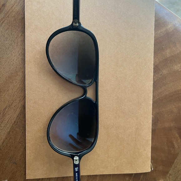 Rayban Black Aviator Sunglasses - Picture 2 of 6